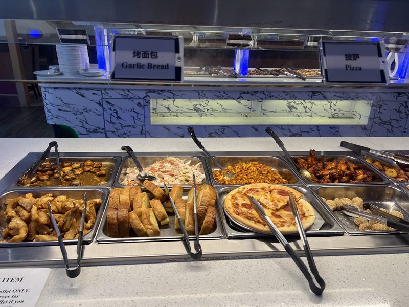 Crazy Buffet food